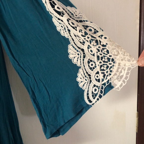 Woman’s bohemian fall blue embroidered crochet bell Sleeves eyelet tunic dress - Picture 6 of 14